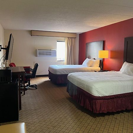Clarion Hotel Lansing Exterior foto