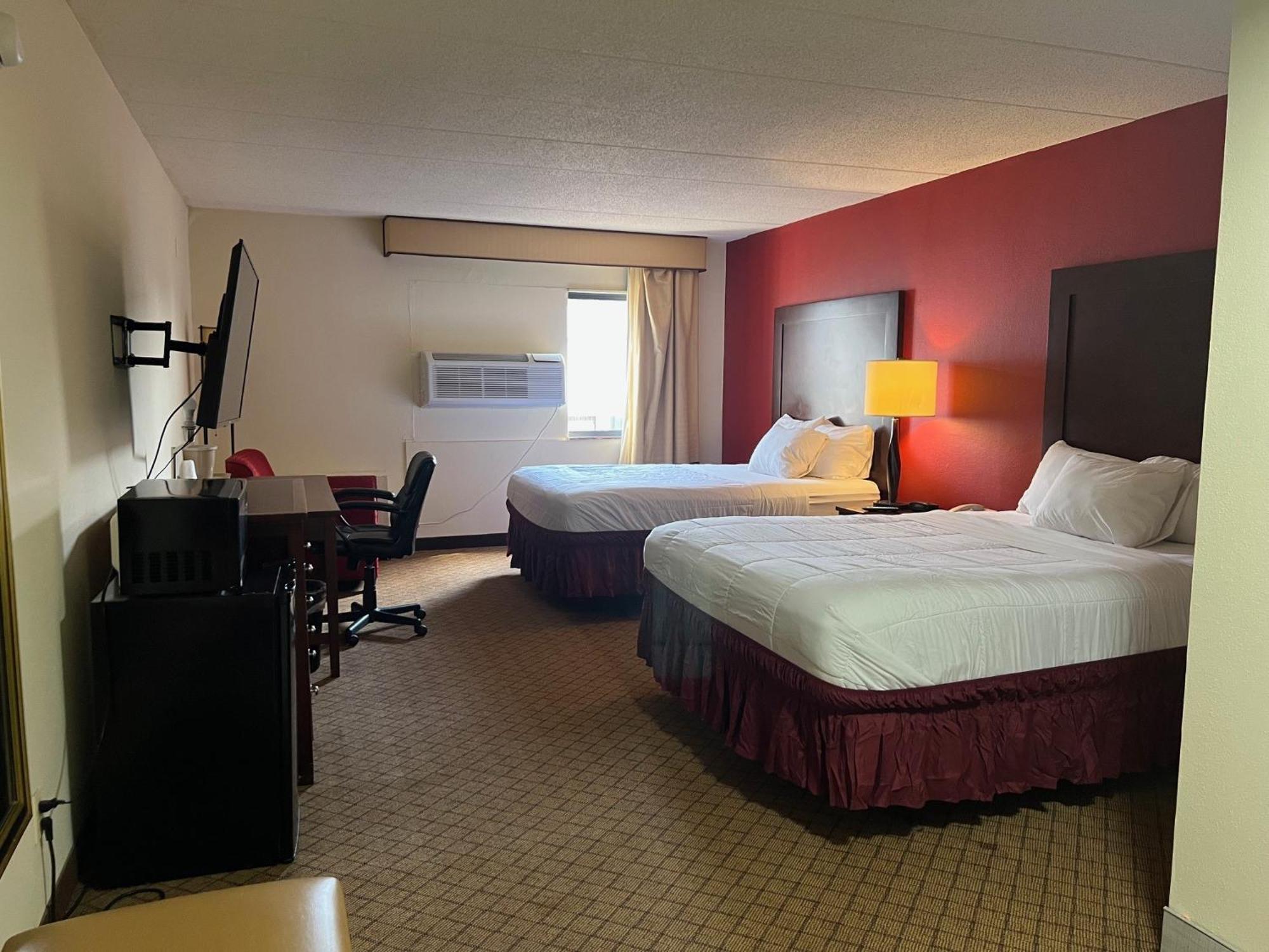 Clarion Hotel Lansing Exterior foto